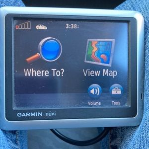 1 Garmin Nuvi 1200